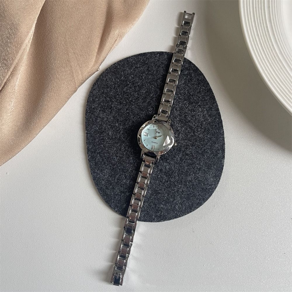 Modny, elegancki złoty zegarek – Smartwatch Vintage Watches For Men recenzja i cena